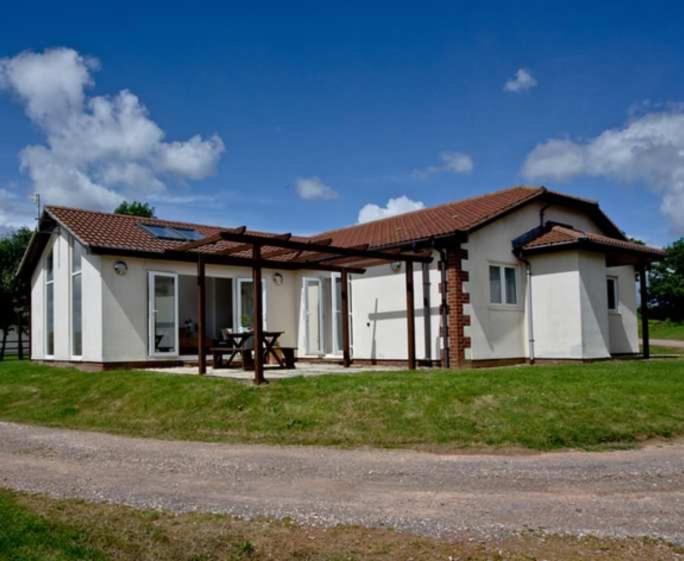Lovely 2 Bedroom Holiday Chalet Near 锡德茅斯 外观 照片